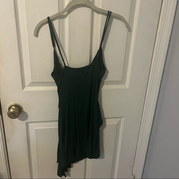 Keira Mini Dress in Emerald Green XXS - Picture 5 of 6
